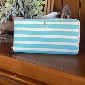 New Kate Spade zip around striped wallet